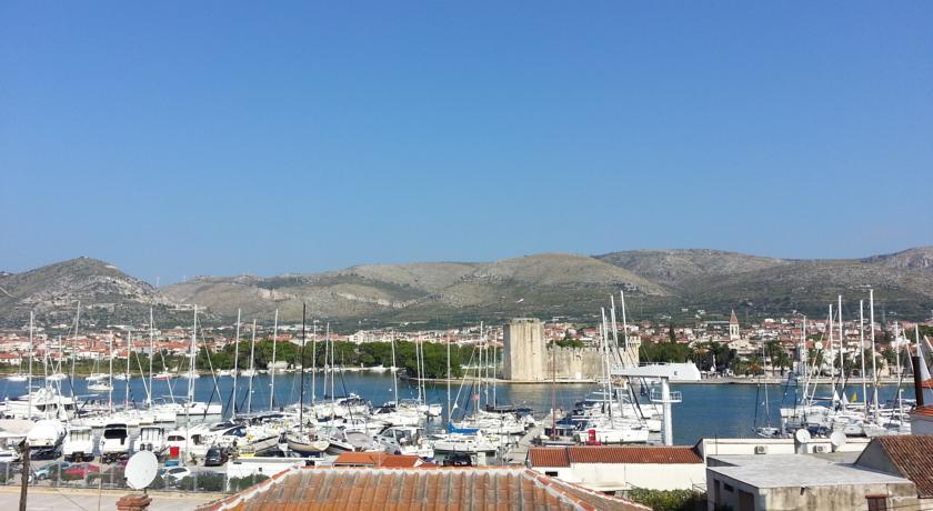 Villa Espero Trogir Eksteriør billede