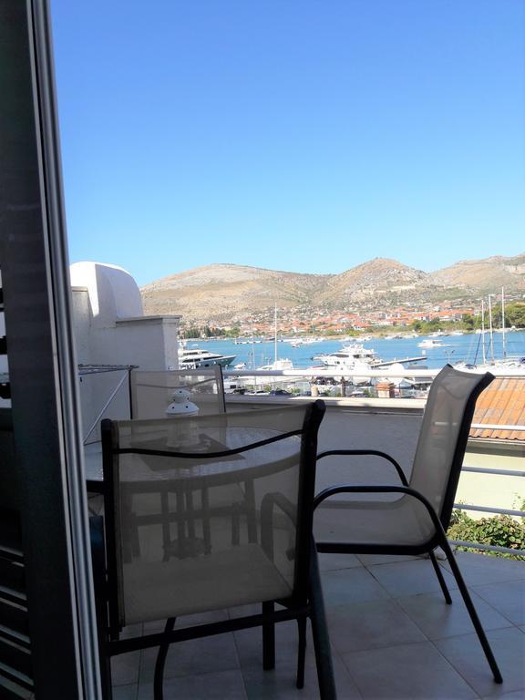Villa Espero Trogir Eksteriør billede