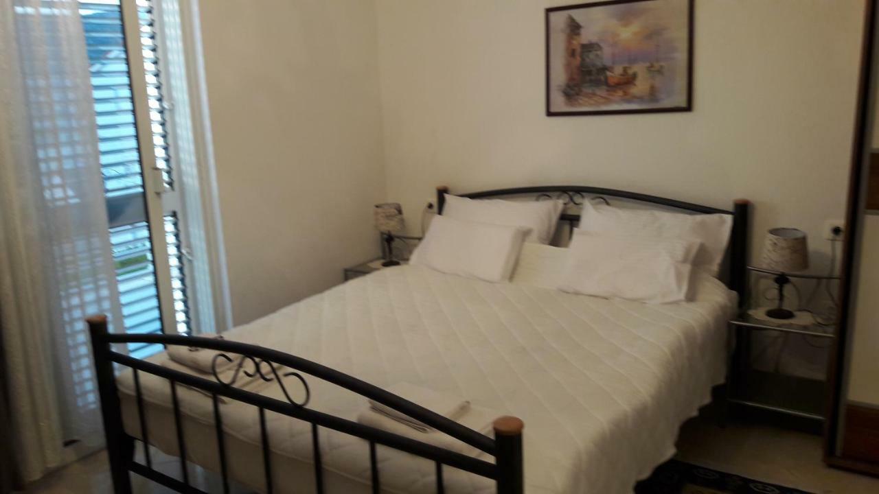 Villa Espero Trogir Eksteriør billede