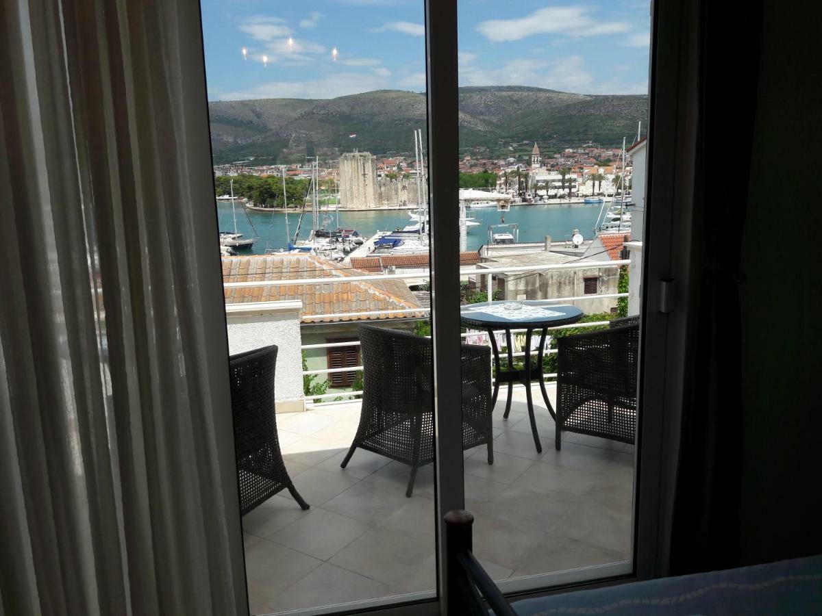 Villa Espero Trogir Eksteriør billede